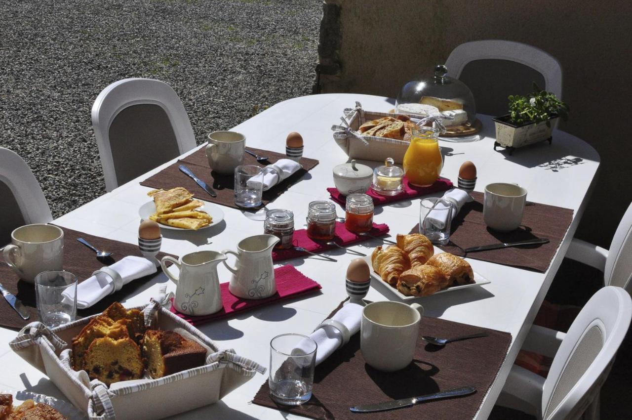 Bed & Breakfast Ty Daou Gwez Irodouer
